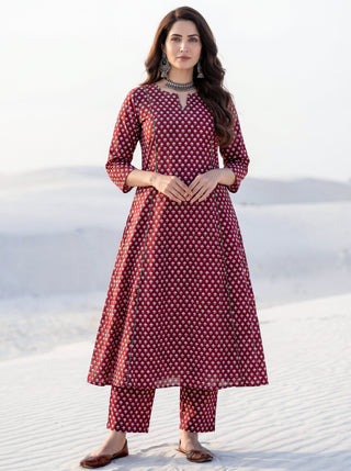 Aina Prabha Kali Kurta