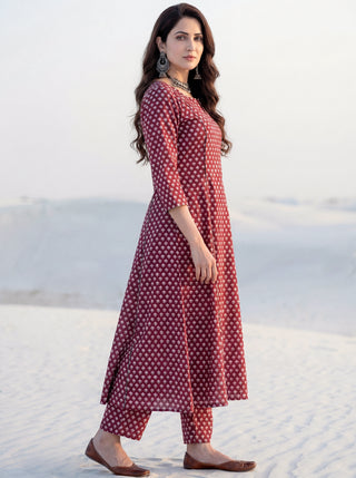 Aina Prabha Kali Kurta