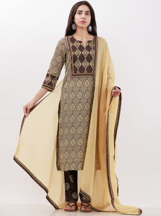 Ajrakh Manhal Set Of Kurta Pants Dupatta