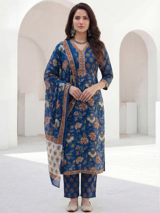 Gazal Sonam Set Of Kurta Pants Dupatta