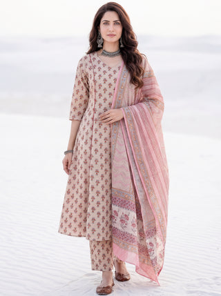 Aina Abha Set Of Kali Kurta Pants & Dupatta