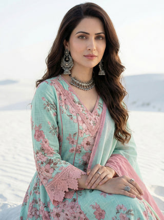 Aina Jiya Set Of Kali Kurta Pants Dupatta