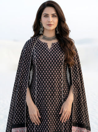 Aina Abeera Set Of Kali Kurta Pants & Dupatta