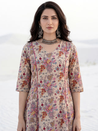 Aina Eliza Kali Kurta