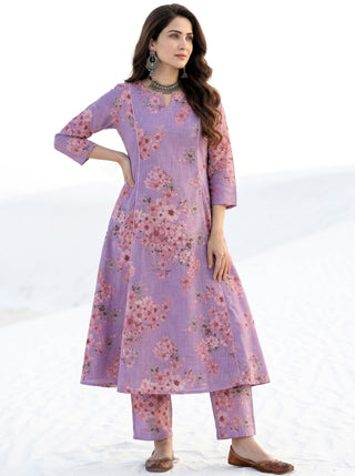 Aina Dilara Kali Kurta
