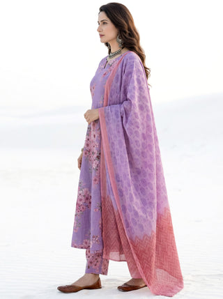 Aina Dilara Set Of Kali Kurta Pants & Dupatta