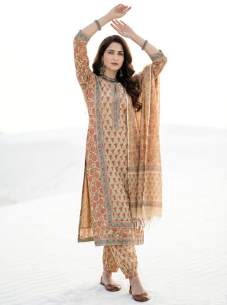 Aina Faghir Set Of Kurta Pants Kota Dupatta