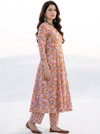 Aina Samah Set Of Kali Kurta Pants Dupatta