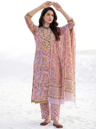 Aina Fiza Set Of Straight Kurta Pants Kota Dupatta