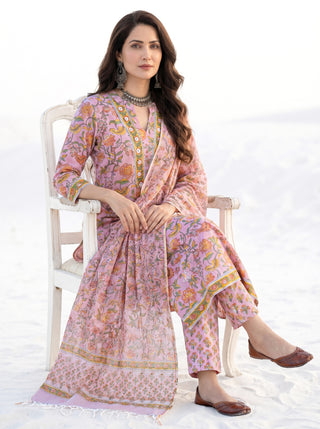 Aina Fiza Set Of Straight Kurta Pants Kota Dupatta