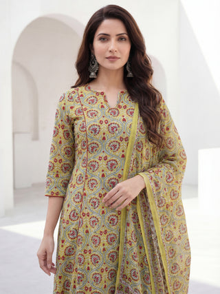 Roz Mahi Set Of Kali Kurta Pants Dupatta