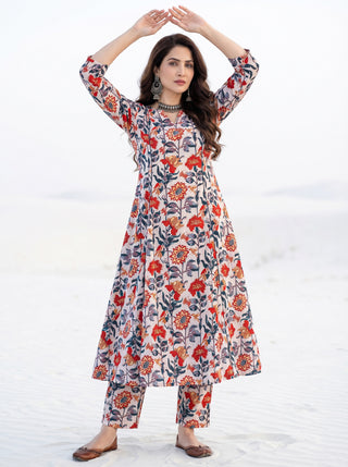 Roz Mahira Set Of Kali Kurta Pants Kota Dupatta