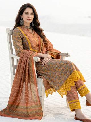 Aina Aizya Set Of Kurta Pants Dupatta