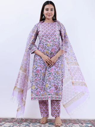 Roz Veena Set Of Kurta Pants Kota Doria Dupatta