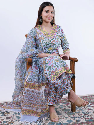 Roz Wasi Set Of Kurta Pants Kota Doria Dupatta