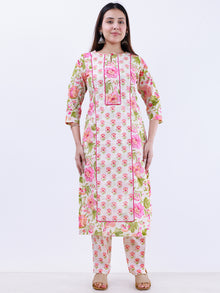 Roz Deepti Straight Kurta