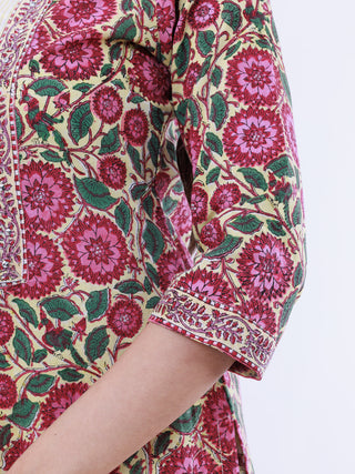 Roz Avni Set Of Kurta Pants Kota Doria Dupatta