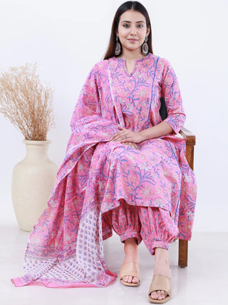 Roz Neeti Set Of Kali Kurta Pants Dupatta