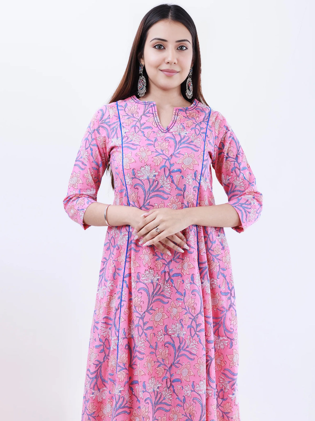 Roz Neeti Kali Kurta
