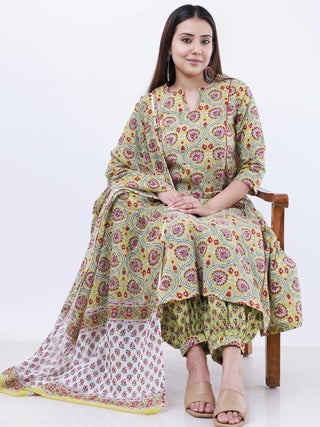 Roz Mahi Set Of Kali Kurta Pants Dupatta