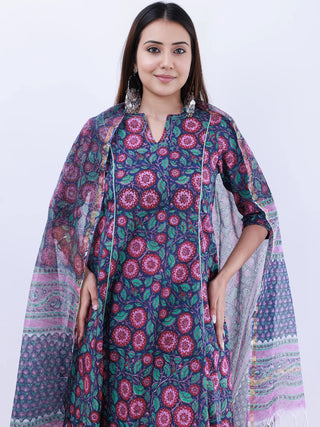 Roz Fanaa Set Of Kali Kurta Pants Kota Doria Dupatta