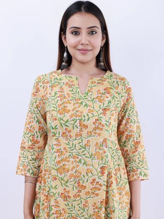 Roz Aramya Set Of Kali Kurta Pants Dupatta