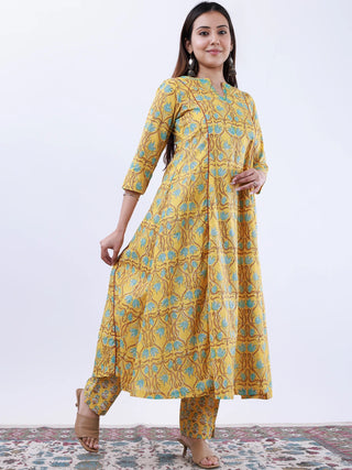 Roz Nutan Kali Kurta