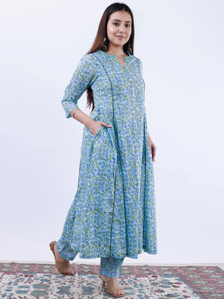 Roz Jashn Set Of Kali Kurta Pants Kota Doria Dupatta