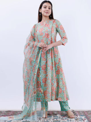 Roz Suhani Set Of Kali Kurta Pants Dupatta