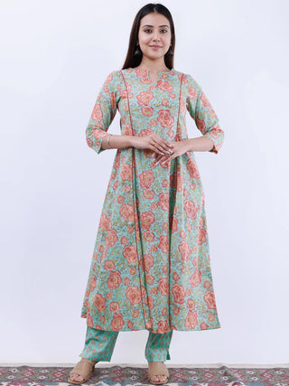 Roz Suhani Set Of Kali Kurta Pants Dupatta