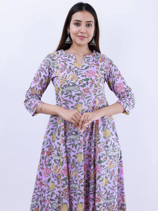 Roz Deepa Set Of Kali Kurta Pants Dupatta