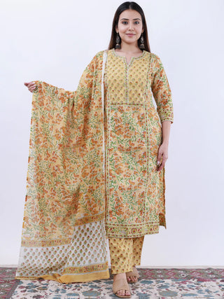 Roz Albeli Set Of Kurta Pants Dupatta