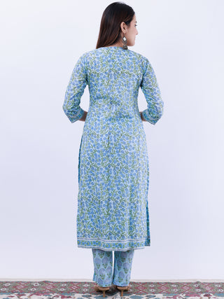 Roz Nisha Set Of Kurta Pants Kota Doria Dupatta