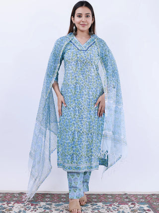 Roz Nisha Set Of Kurta Pants Kota Doria Dupatta