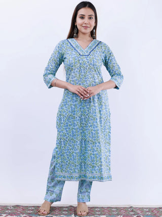 Roz Nisha Set Of Kurta Pants Kota Doria Dupatta