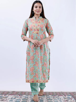 Roz Chitra Set Of Kurta Pants Kota Doria Dupatta