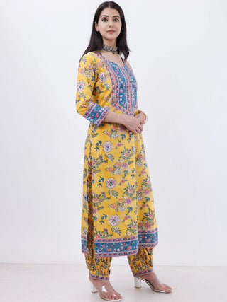 Roz Saima Straight Kurta