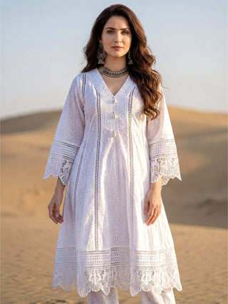 Safed Ruhi Set Of Anarkali Kurta & Pants