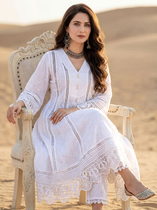 Safed Ruhi Set Of Anarkali Kurta & Pants