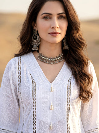 Safed Ruhi Set Of Anarkali Kurta & Pants