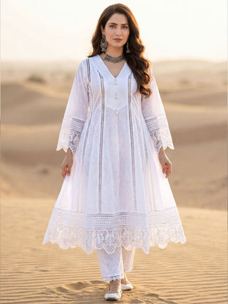 Safed Heena Set Of Anarkali Kurta Pants Dupatta