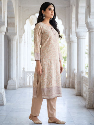 Shishir Vinnaya Unstitched Suit Set