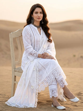 Safed Diya Set Of Kurta Pants Dupatta