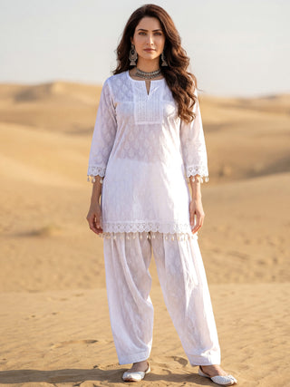 Safed Tamanna Farshi Set Of Kurta & Salwar