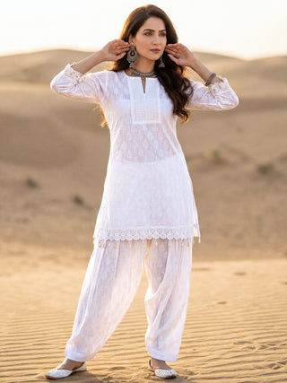 Safed Tamanna Farshi Set Of Kurta & Salwar