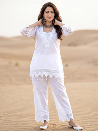 Safed Megha Co-ord Set Of Top & Pants