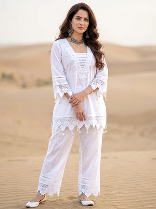 Safed Megha Co-ord Set Of Top & Pants