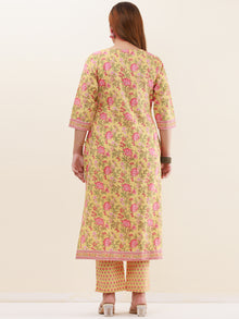 Umang Jiva Set Of Kurta Pants Dupatta