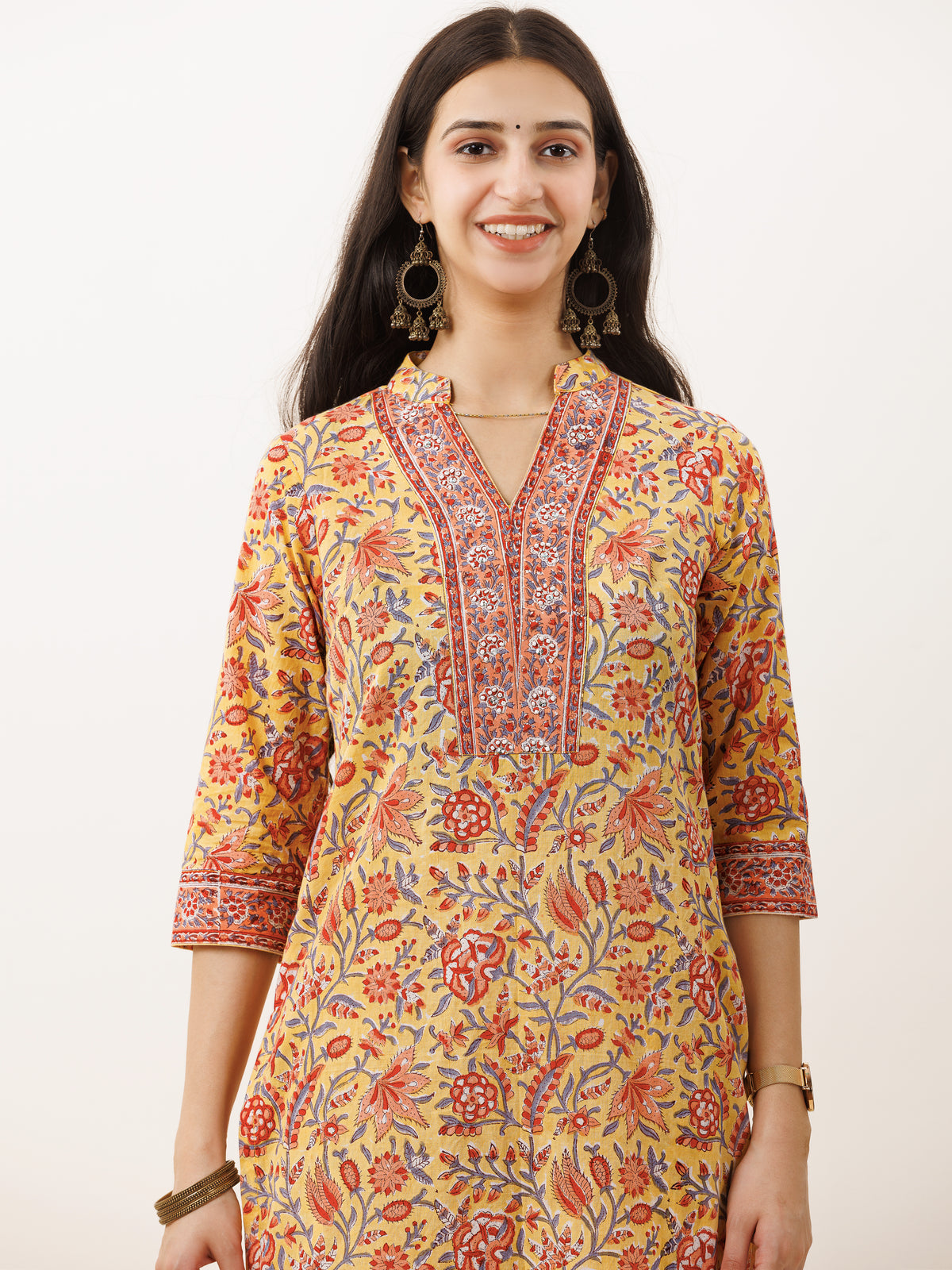 Rozana Mohak Kurta