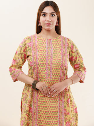 Umang Samah Straight Kurta